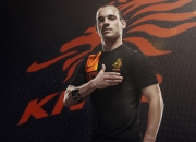 开云棋牌APP-赛道与球场的双重奏，F1街道赛焦点战与雷霆稳稳拿下马刺的竞技启示