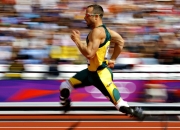 开云棋牌入口-铁血与智慧，楚阿梅尼一锤定音，罗马军团险胜丹麦背后的巨星价值