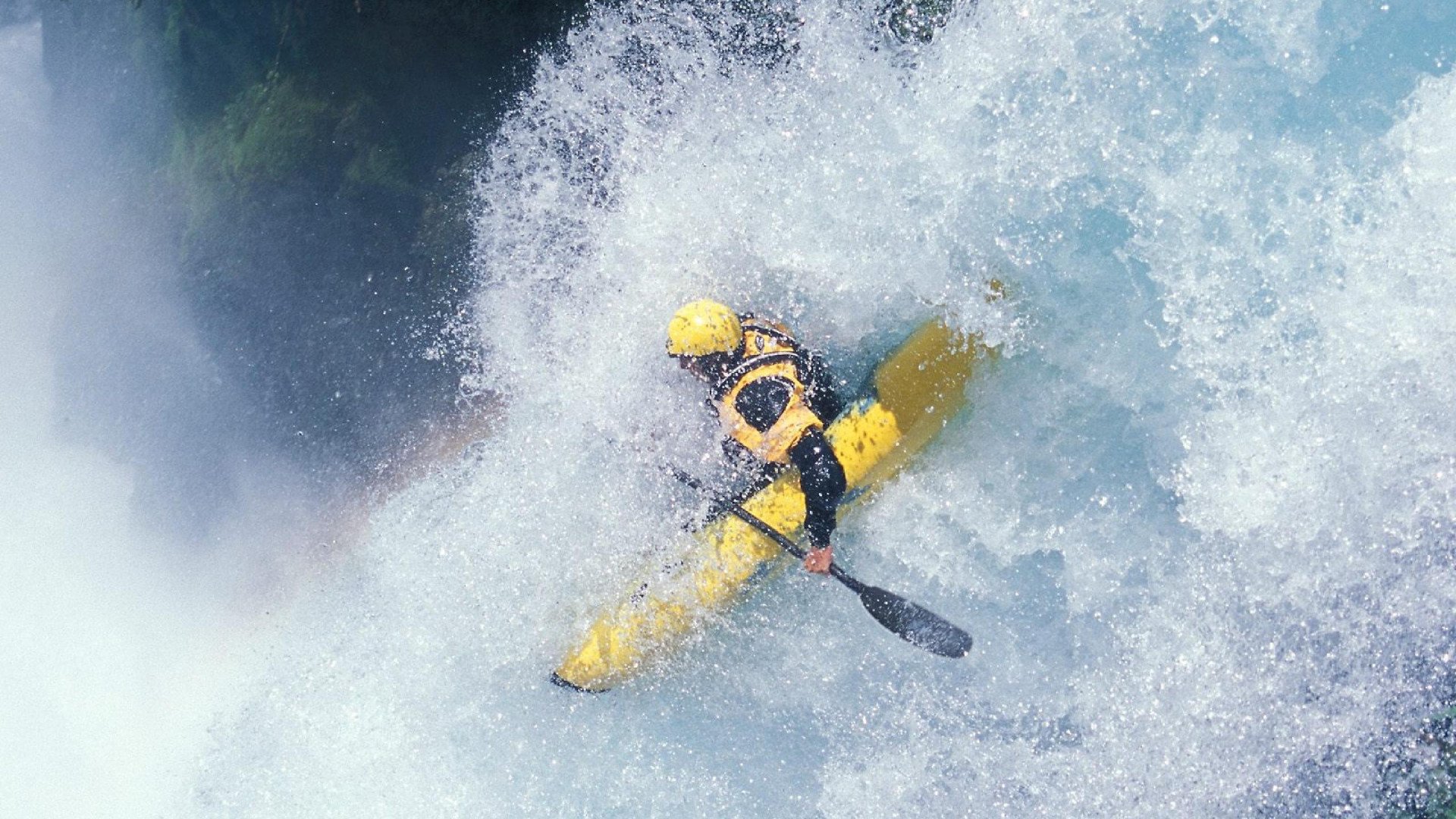 浓眉，季后赛之夜的大场面先生
